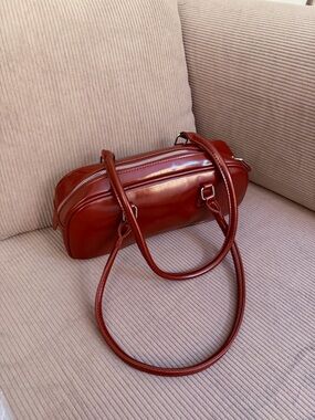 Women’s Elegant Red Barrel Shoulder Bag